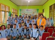 Program PBM, Dosen UHO Gelar Bimtek bagi Kelompok Tani Mawasangka Teknik Budidaya Jeruk Siompu