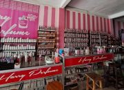 Sambut Pilkada dengan Wangi Istimewa, Harry Parfum Kendari Tawarkan Aroma “Sultan Arab” dari Roja Elysium