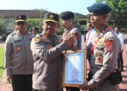 Kapolda Sultra Beri Reward kepada 29 Personel Berprestasi