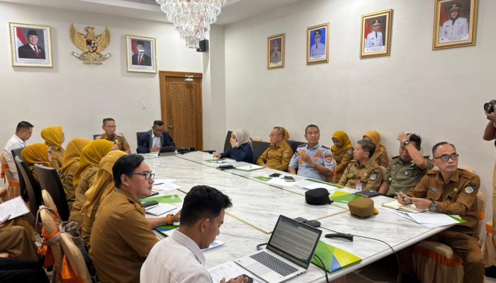 Sekda Kendari Pimpin Rapat Koordinasi Perluasan Cakupan Jamsostek