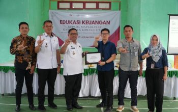 OJK Sultra Sasar Masyarakat Konawe Utara, dalam Edukasi Peningkatan Pemahaman Terhadap Penggunaan Layanan Keuangan di Era Digital